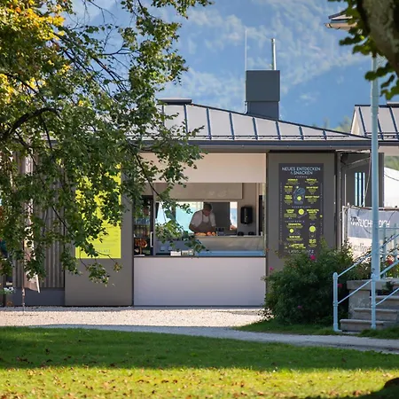 Hotell Apollo Achtquartier Am Mondsee
