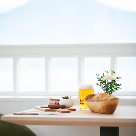 Apollo Achtquartier Am Hotell *