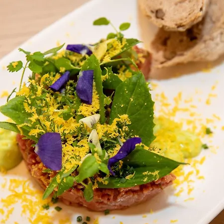 Apollo Achtquartier Am Hotel *