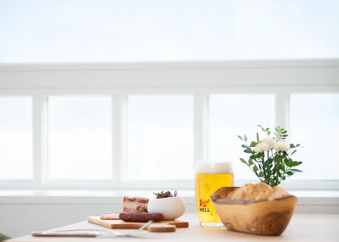 Apollo Achtquartier Am Otel *