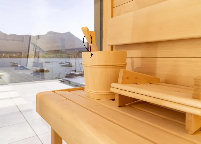 호텔 Apollo Achtquartier Am 몬드시