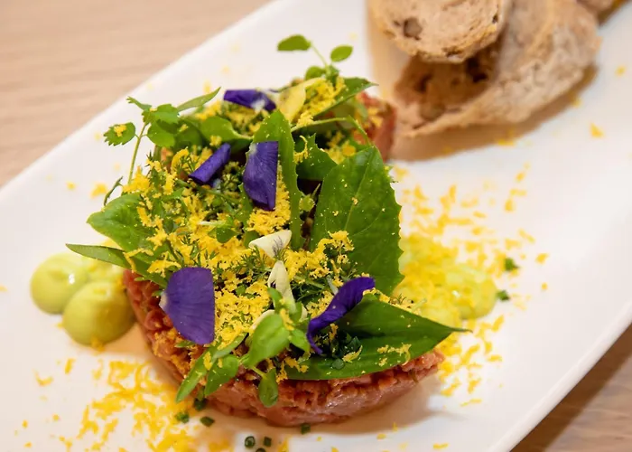 Apollo Achtquartier Am Otel *