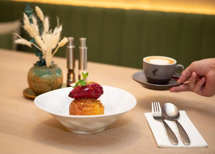 Otel Apollo Achtquartier Am *