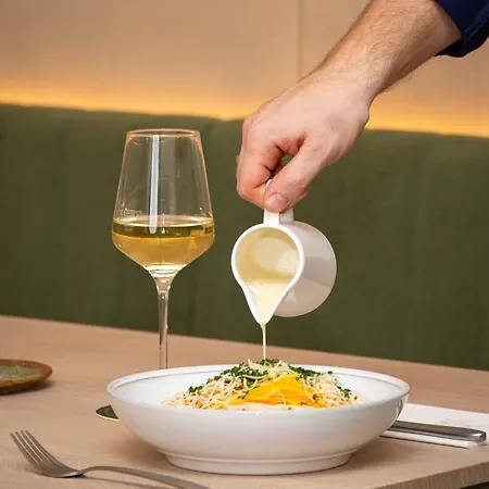 호텔 Apollo Achtquartier Am 몬드시