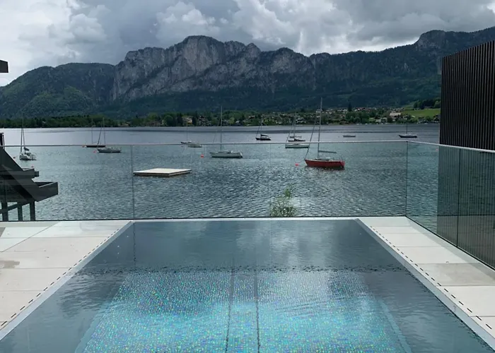 Hotel Apollo Achtquartier Am *